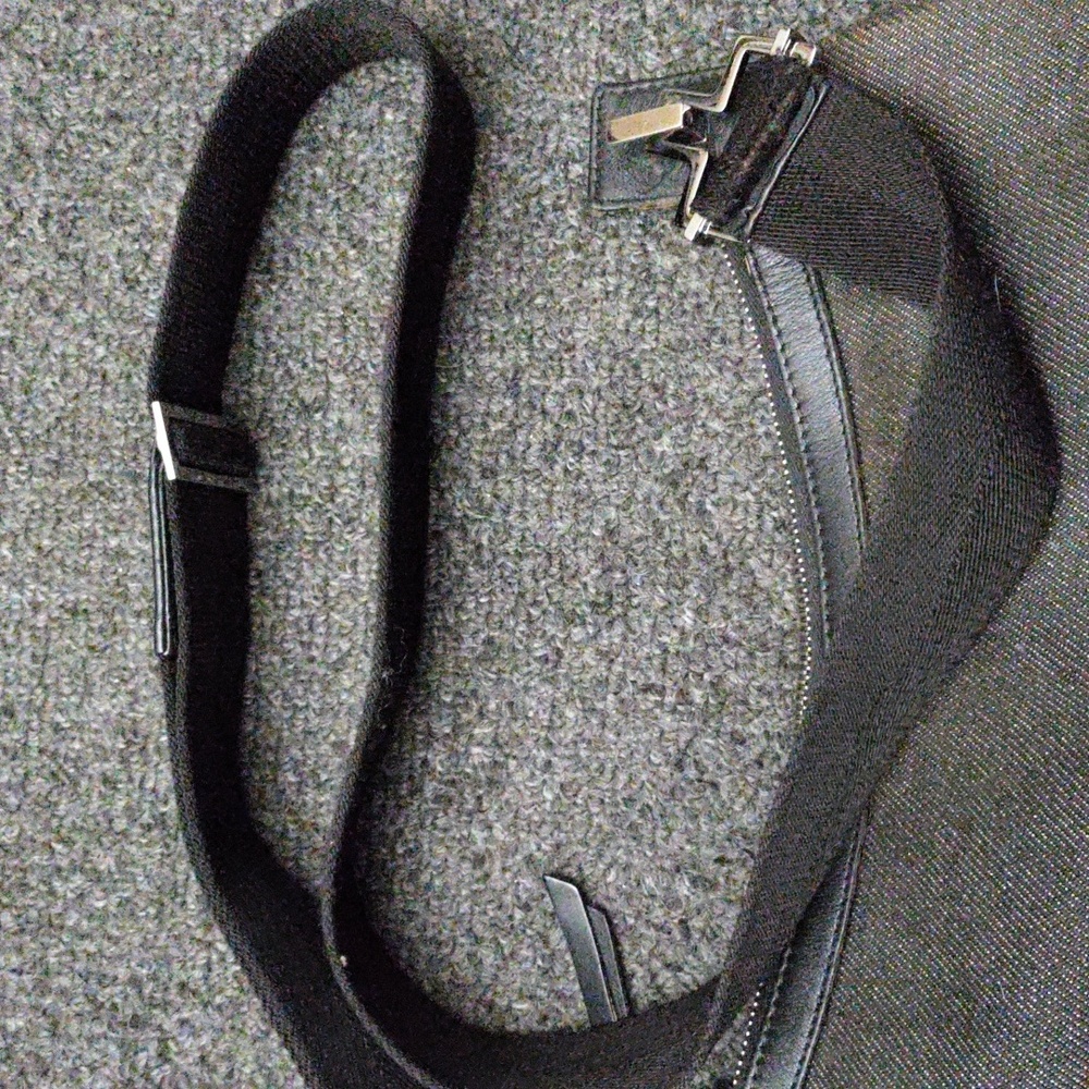 Gucci Denim Crossbody Messenger Bag - Picture 2 of 14